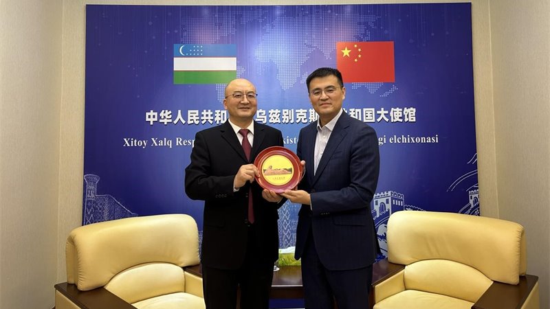 Delegation led by Yan Haowen visits Uzbekistan