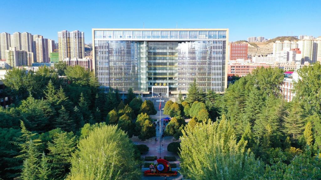 [New Gansu] Serving National Strategy, Building a University Rooted in the West, and Striving to Advance the Construction of a World-Class Transportation Engineering Discipline